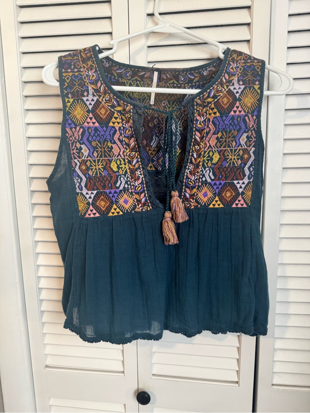 Free People Teal Blue Embroidered
Tassel Boho Sleeveless